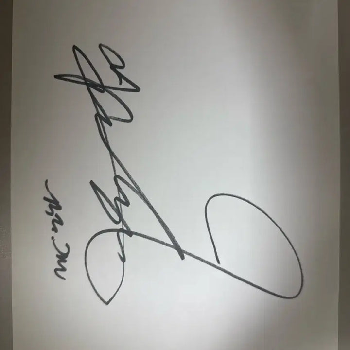 [BUNJANG] BTS Jimin Autographed Item / 방탄소년단 BTS 지민 싸인 판매해요