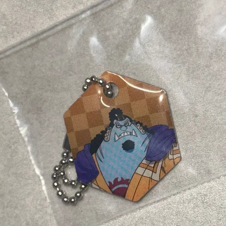 [BUNJANG] One Piece Jinbe Metal Keychain Gacha / 미개봉 원피스 징베 메탈 키링 고리 가챠 / 징베 키링 메탈챰