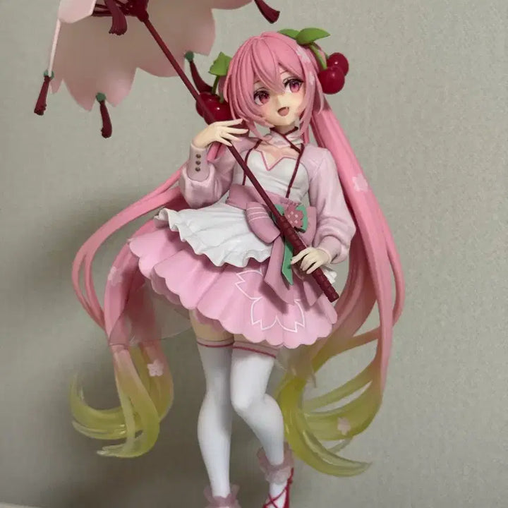 [BUNJANG] Taito Sakura Miku AMP+ Figure / 타이토 사쿠라 미쿠 AMP+ 피규어 하츠네미쿠 하츠네 벚꽃 드레스