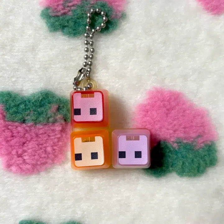 [BUNJANG] Pico Park Keyboard Charm Keycap Gacha Keyring / 피코파크 키보드 참 키캡 가챠 키링 판매