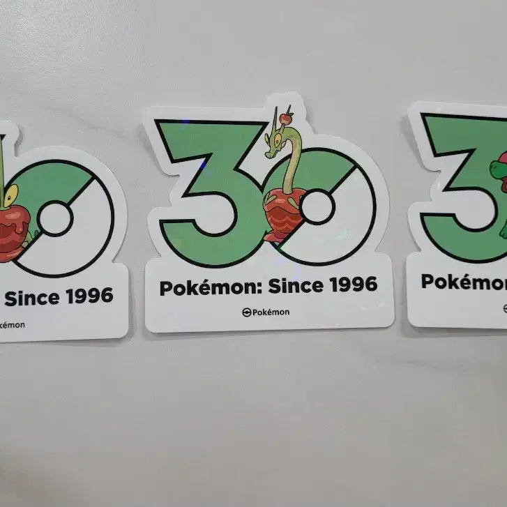 [BUNJANG] Pokemon 30th Anniversary Logo Sticker Set / (교환/판매) 포켓몬 30주년 로고 스티커 과미르 과미드라 단지래플 3장 세트