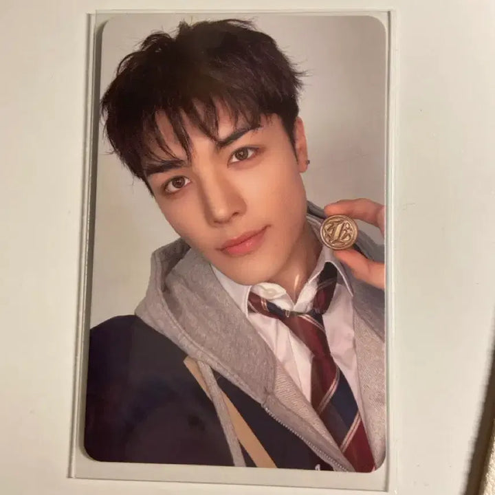 [BUNJANG] ENHYPEN Maki VR Button Photocard / 앤팀 마키 vr 단추 포카