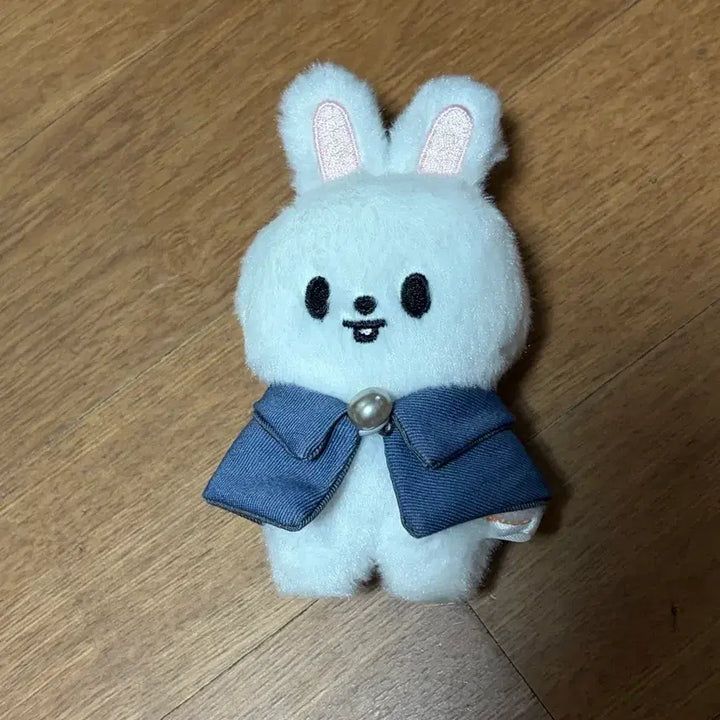 [BUNJANG] Stray Kids SKZOO Ribbit 10cm Plush Doll / 스트레이키즈 스키주 10cm 인형 리빗 양도