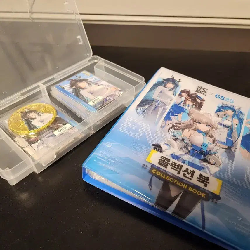 [BUNJANG] Endfield GS25 Photocard Bundle Set (Excluding Jangbangyi) with Collector Book and Jangbangyi Coin / 엔드필드 GS25 포토카드 올컬렉(장방이 제외), 장방이 주화, 콜렉터북 일괄 판매합니다