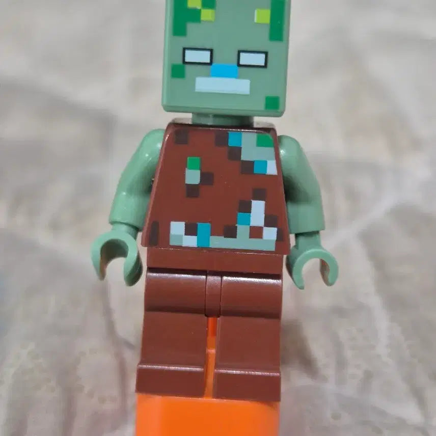 [BUNJANG] LEGO Minecraft Drowned Zombie Minifigure 21164 / 레고 마인크래프트 익사좀비 미니피규어 21164