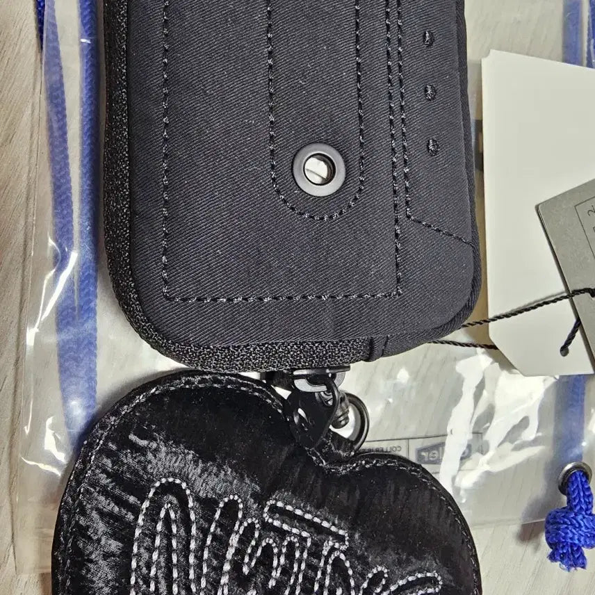 [BUNJANG] NewJeans Collet Card Holder Black / 뉴진스 꼴레 카드지갑 새상품