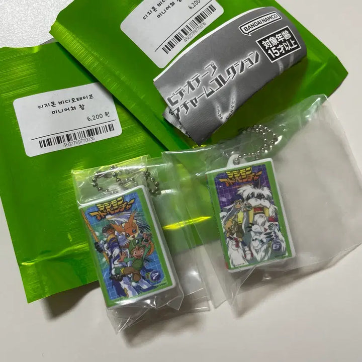 [BUNJANG] Digimon Adventure Miniature VHS Gacha Keychain Set - Ruki, Jeongseok / 디지몬 어드벤처 비디오테이프 미니어처 1탄 가챠 리키, 정석 일괄