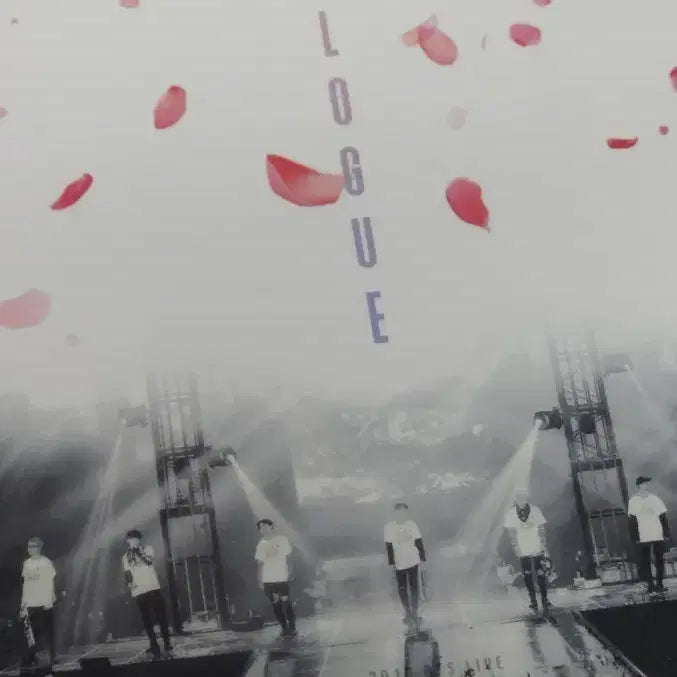 [BUNJANG] BTS The Most Beautiful Moment in Life On Stage: Epilogue DVD + Blu-ray Bundle Set (Jungkook Photocard) / 방탄소년단 화에필DVD+블루레이 일괄 판매/화양연화에필로그콘 포카 정국