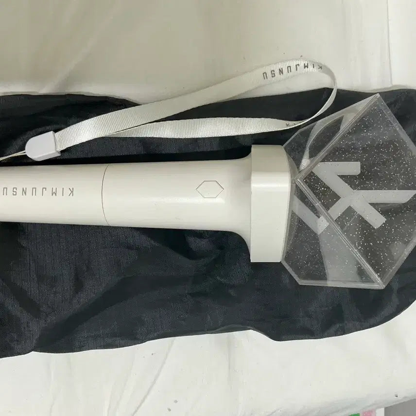 [BUNJANG] Kim Junsu Official Lightstick Kokobong / 김준수 공식 응원봉 코코봉 (배송비포함)