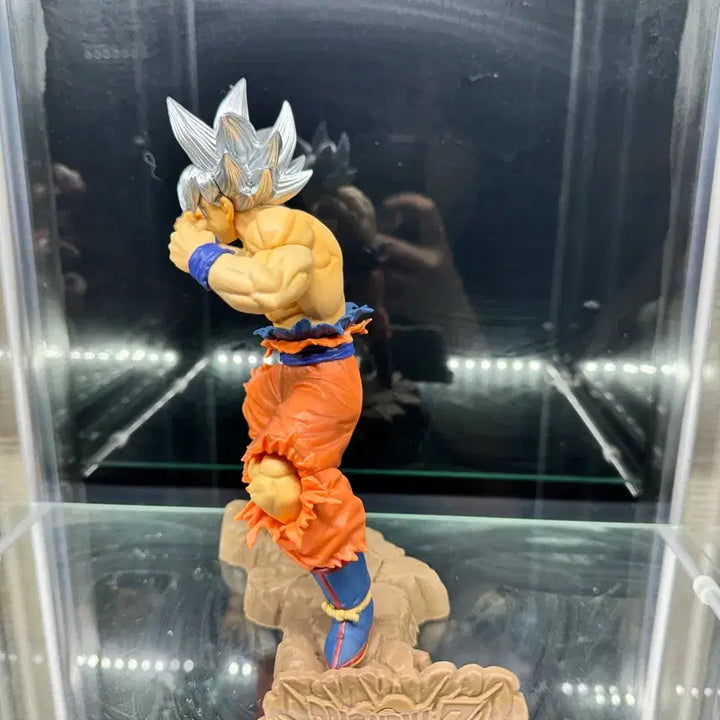 [BUNJANG] Dragon Ball Dokkan Battle 6th Anniversary Son Goku &amp; Trunks Figure Set / 드래곤볼 돗칸배틀6주년 손오공 트랭크스