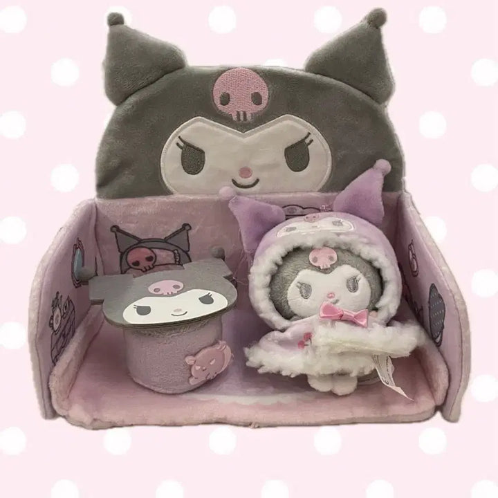 [BUNJANG] Kuromi Room Table Fitto Cape Winter Holiday Series Bundle Set / 쿠로미 룸 테이블 피탓토 케이프 윈터홀리데이시리즈 일괄판매 인형 갸루 방꾸 산리오 키티 마이멜로디