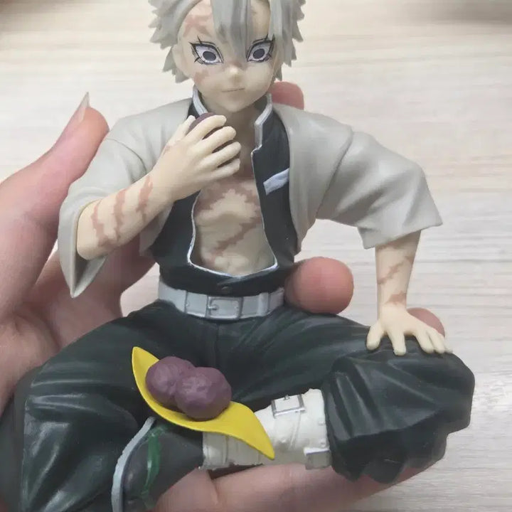 [BUNJANG] Demon Slayer Sanemi Chokonose Sega Onigiri Figure / 귀칼 귀멸의칼날 사네미 쵸코노세 세가 주먹밥 피규어