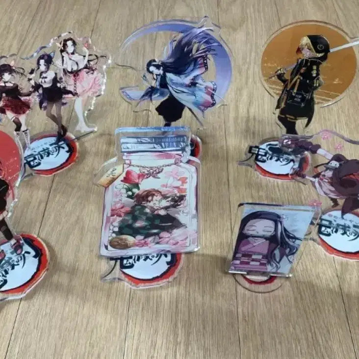 [BUNJANG] Demon Slayer: Kimetsu no Yaiba Nezuko Acrylic Stand Set (7 Types) / 귀멸의 칼날-네즈코 아크릴 스탠드 총7종 일괄