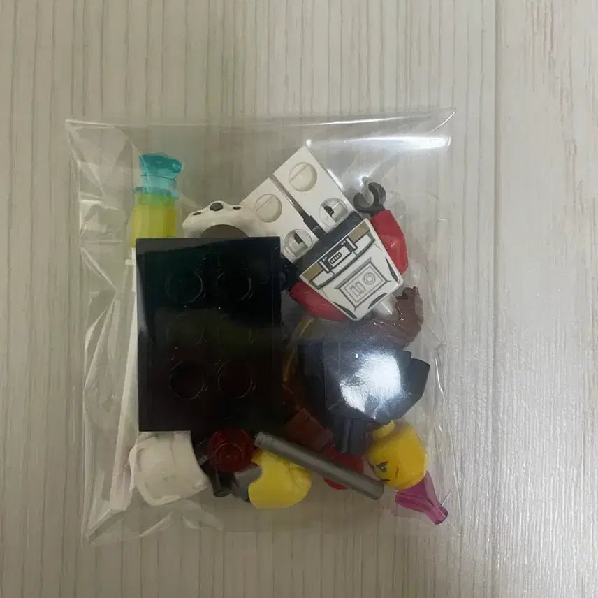 [BUNJANG] Lego Marvel Star Wars Ninjago Ideas Lord of the Rings Season Minifigure Collection / 레고 마블 스타워즈 닌자고 아이디어 반지의 제왕 시즌 미니피규어 모음0