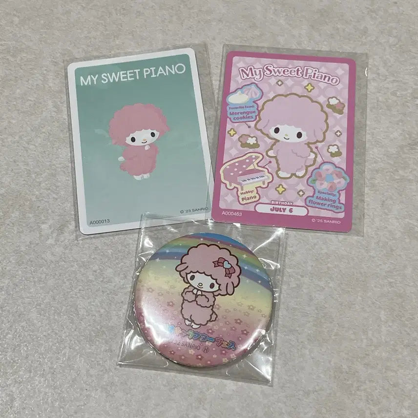 [BUNJANG] Sanrio My Sweet Piano Photocard &amp; Can Badge Bundle Set / [일괄] 산리오 마이스위트피아노 포토카드 캔뱃지 세트