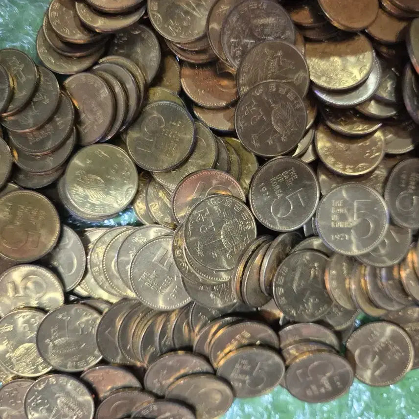 [BUNJANG] 1971 5 Won Uncirculated Coin Set (10 pcs) / 1971년 5원 미사용 주화 10개