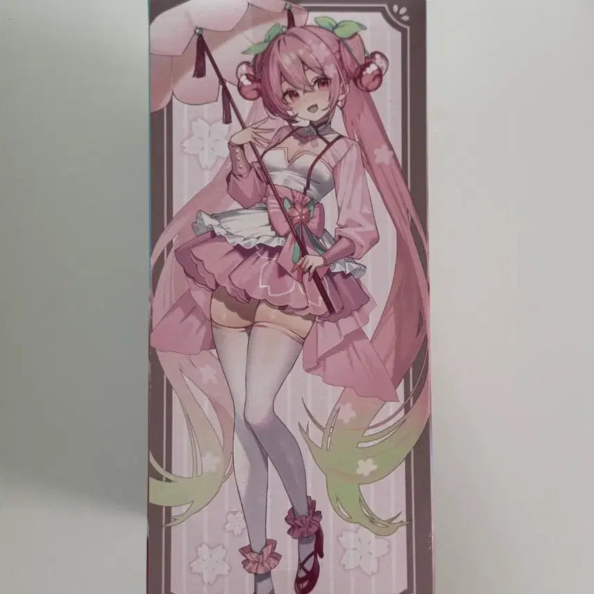 [BUNJANG] Hatsune Miku Sakura Miku AMP Figure (Sealed) / [미개봉/새상품] 하츠네미쿠 사쿠라 미쿠 AMP 피규어