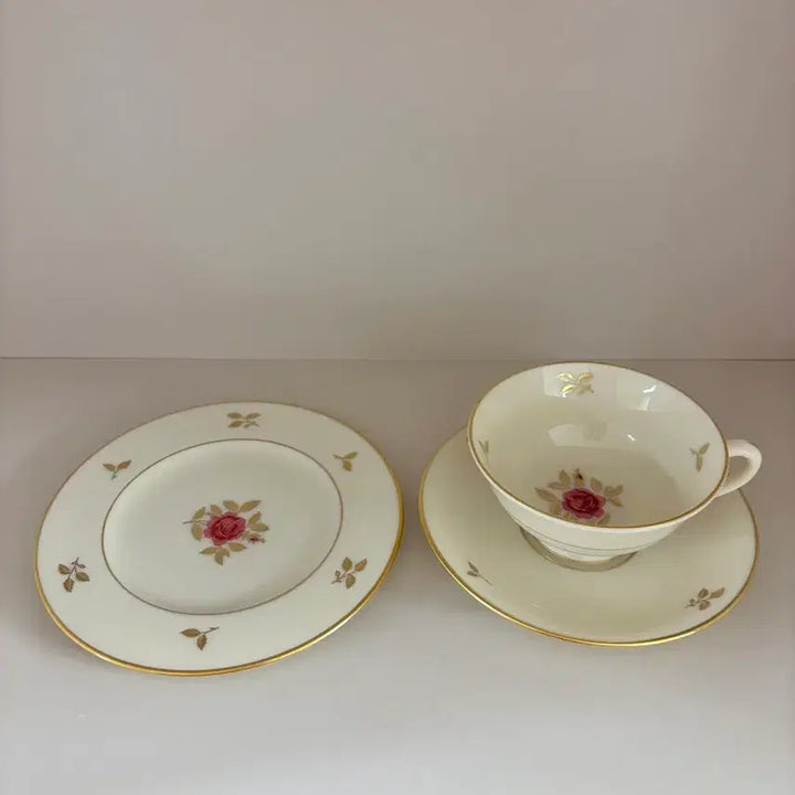 [BUNJANG] Vintage Lenox Teacup Trio Set / 빈티지 레녹스 로도라 찻잔 트리오 3세트