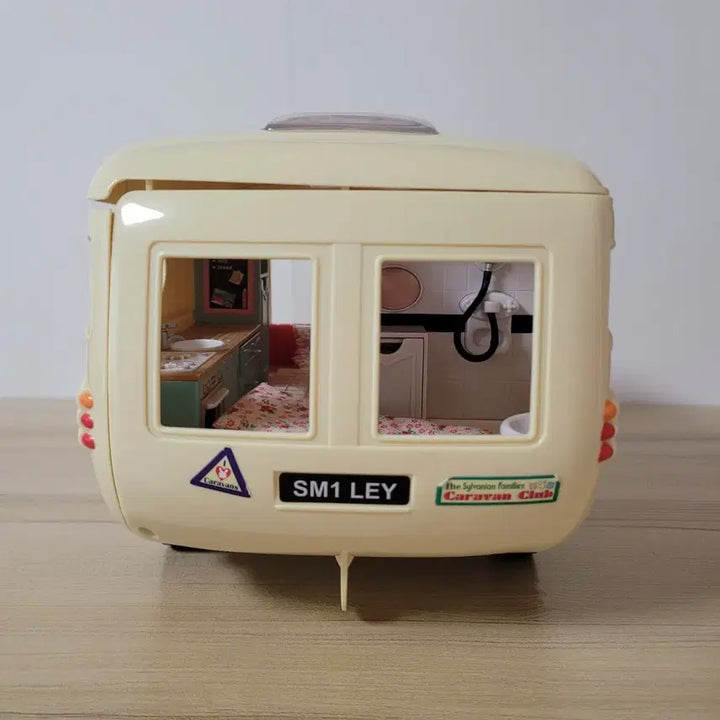 [BUNJANG] Sylvanian Families Exciting Camper Van (Discontinued) / 단종) 실바니안 신나는 캠핑카