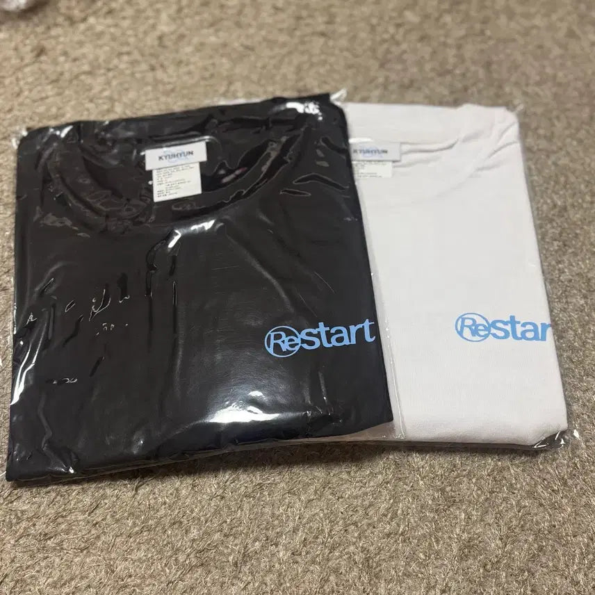 [BUNJANG] Kyuhyun Restart T-Shirt Bundle Set / 규현 리스타트 반팔 일괄양도