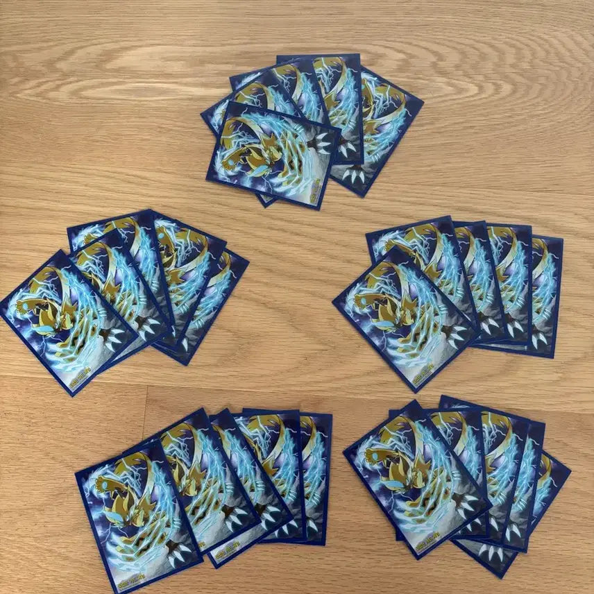[BUNJANG] Pokemon Zeraora Sleeves (25 ct) / 포켓몬 제라오라 슬리브 25장