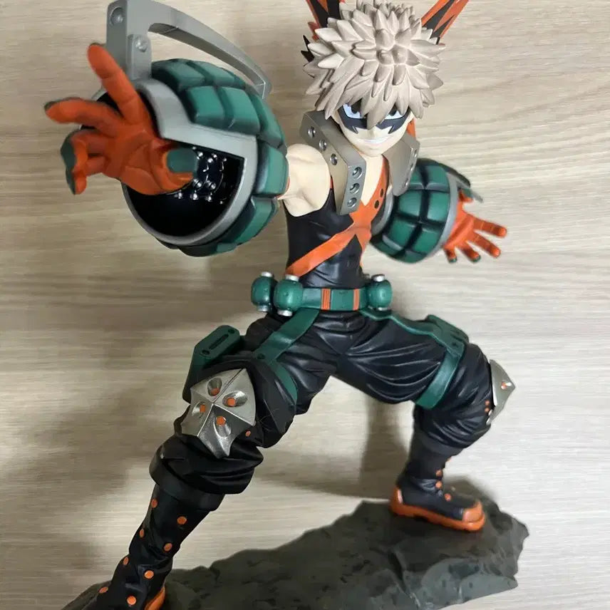 [BUNJANG] My Hero Academia Kotobukiya Version 1 Katsuki Bakugo Figure / 나히아 코토부키야 바쿠고 카츠키 피규어