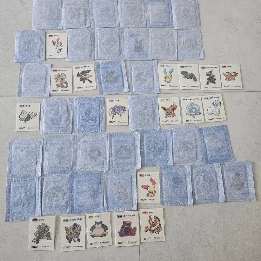 [BUNJANG] Pokemon 30th Anniversary Stickers Individual Sale / 포켓몬 30주년 띠부씰 개별 판매 해요