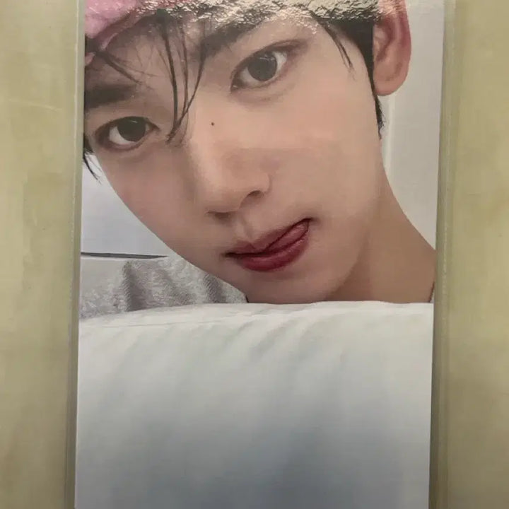 [BUNJANG] Han Yu Jin Bed Photocard / 한유진 침대포카