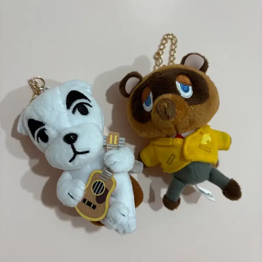[BUNJANG] Animal Crossing Japan Authentic 2-Piece Keychain Set: K.K. Slider &amp; Tom Nook / 일본 정품 동숲 키링 2종 일괄 K.K, 너굴