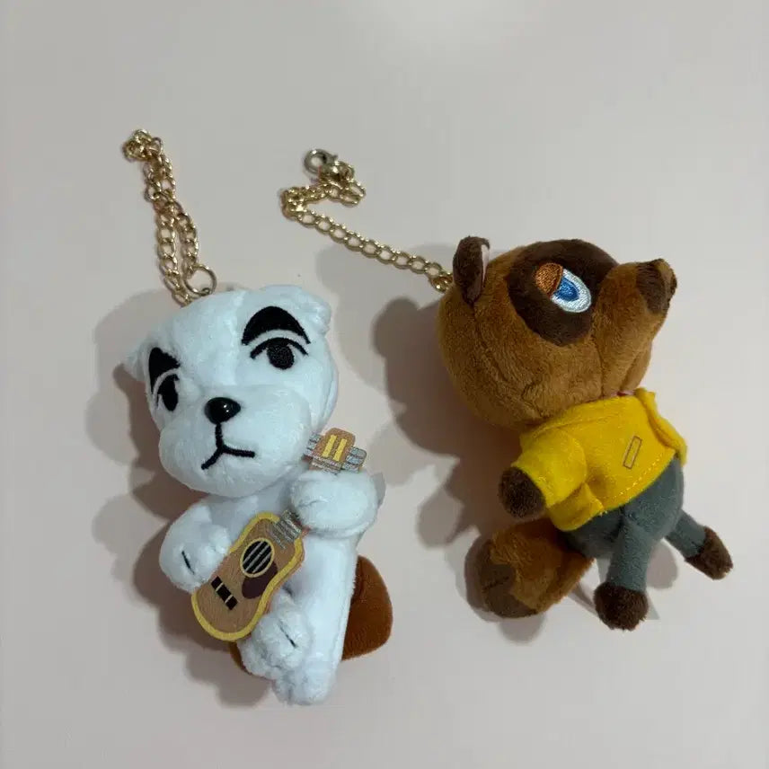 [BUNJANG] Animal Crossing Japan Authentic 2-Piece Keychain Set: K.K. Slider &amp; Tom Nook / 일본 정품 동숲 키링 2종 일괄 K.K, 너굴