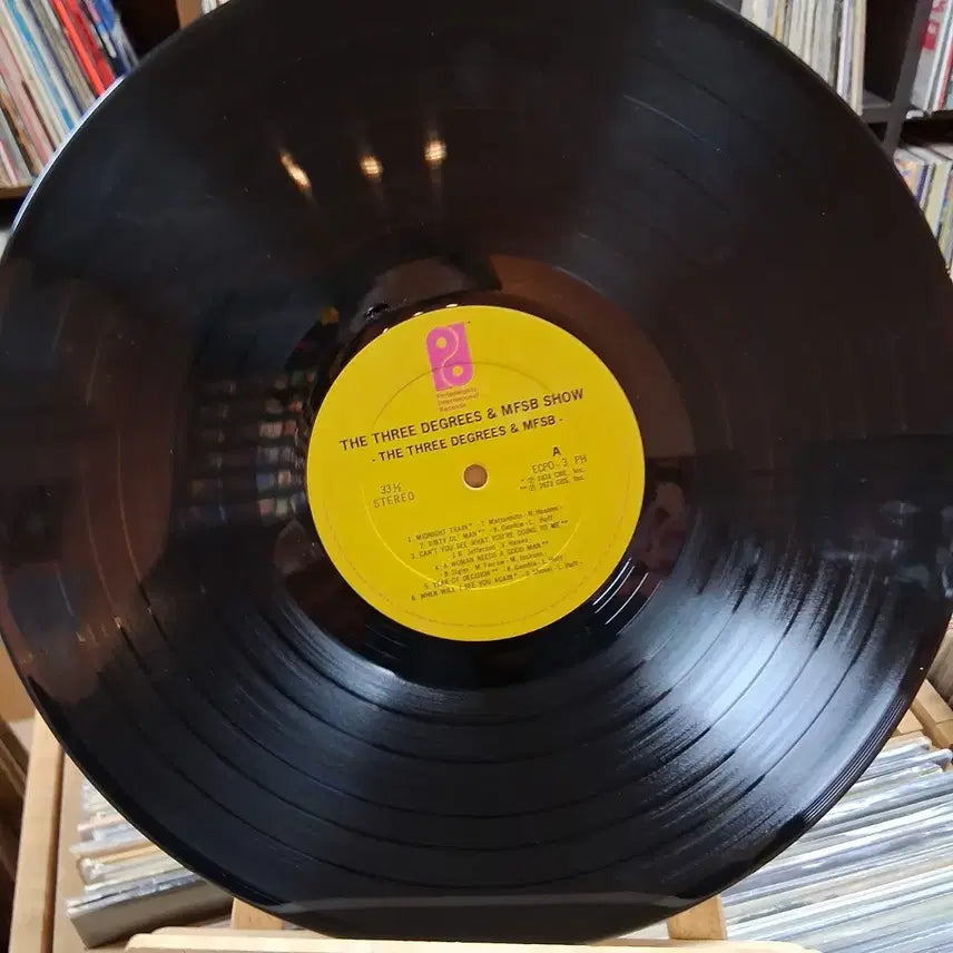 [BUNJANG] The Three Degrees &amp; MFSB Show LP / THE THREE DEGREES LP