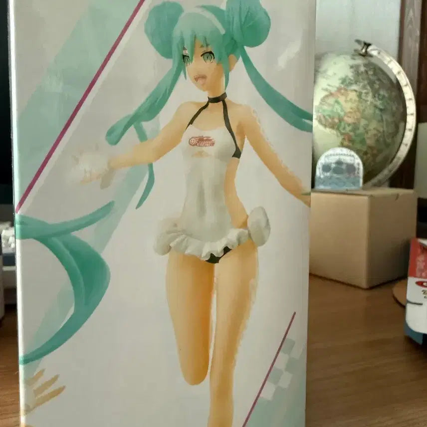 [BUNJANG] Hatsune Miku Racing Miku 2022 Tropical Maid Figure / 하츠네 미쿠 레이싱 미쿠 2022 트로피컬 메이드 피규어