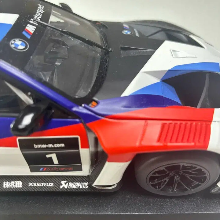 [BUNJANG] BMW M4 Diecast Model 1:18 Scale / BMW M4 GT3 오리지널 다이캐스트 1:18