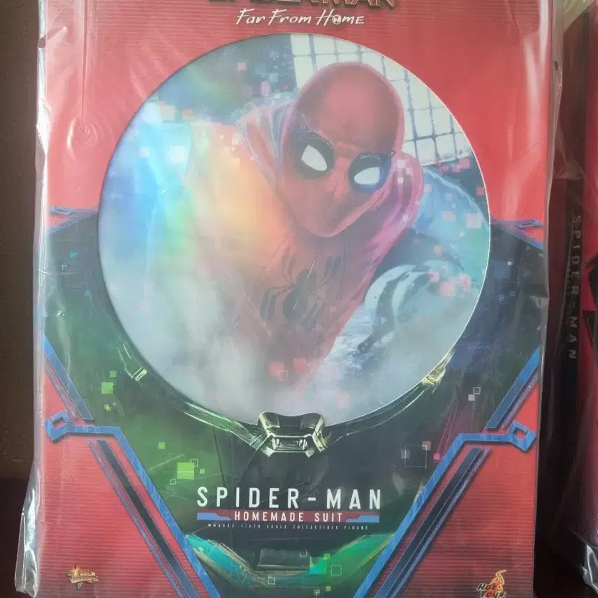 [BUNJANG] Hot Toys Spider-Man: Far From Home 3 Figure Bundle Set (Homemade/Upgraded/Mysterio) Sealed / [일괄] 핫토이 스파이더맨 파프롬홈 3종 세트 미개봉 (홈메이드/업그레이드/미스테리오)