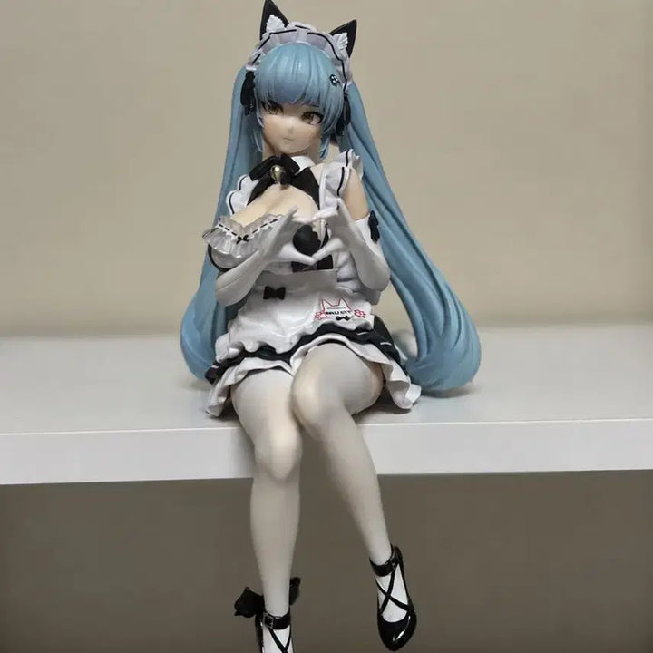 [BUNJANG] Niche Privaty Figure (Box Included) / 니케 프리바티 피규어(박스O)