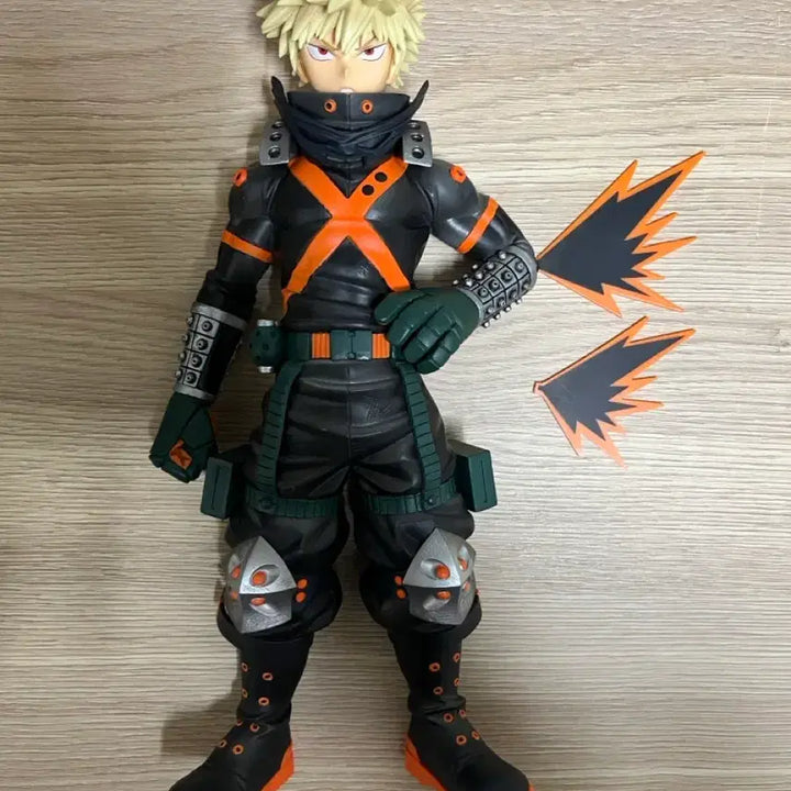 [BUNJANG] My Hero Academia Katsuki Bakugo Figure / 나히아 바쿠고 피규어