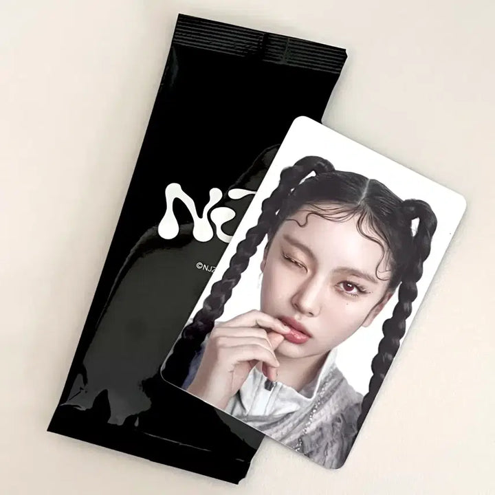 [BUNJANG] NewJeans Hyein Complexcon Limited Photocard / 뉴진스 NJZ njz 혜인 컴플렉스콘 한정 포토카드 포카