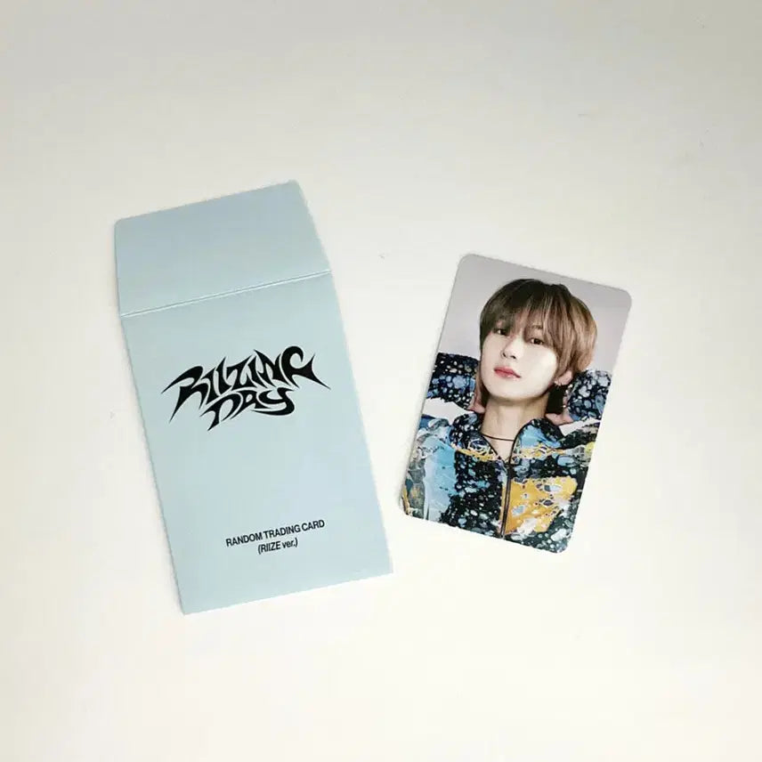 [BUNJANG] RIIZE Anton 2024 Fancon Rising Day RIIZE Version Photocard 1 / 라이즈 앤톤 2024 팬콘 라이징데이 라이즈 버전 포토카드 1 RIIZE ANTON 2024 FANCON RIIZING DAY RIIZE ver PHOTO CARD 1