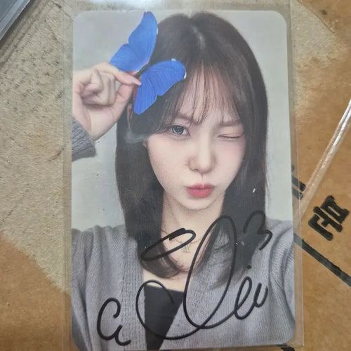 [BUNJANG] ISEULNE Live Signed Photocard / 리센느 리브 싸인 포토카드 포카