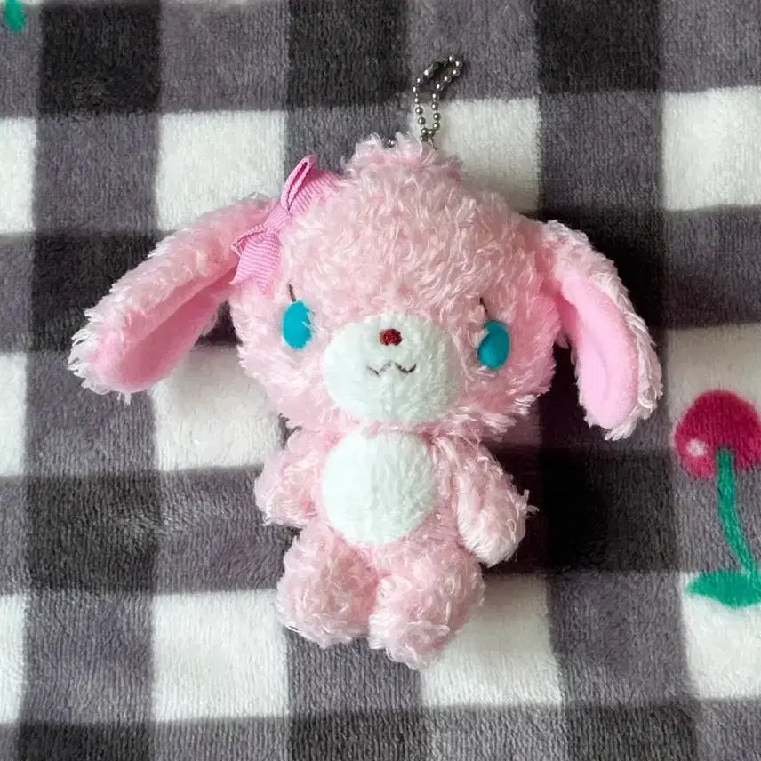 [BUNJANG] Sanrio Sugar Bunnies Momousa Mascot Keychain Plush / 산리오 슈가바니즈 모모우사 마스코트 키링 블루택 인형