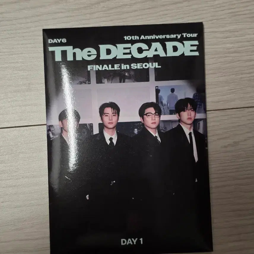 [BUNJANG] DAY6 The DECADE FINALE in SEOUL 10th Anniversary Tour Photocard Set (Sealed) / DAY6 The DECADE FINALE in SEOUL 10주년 기념 투어 굿즈