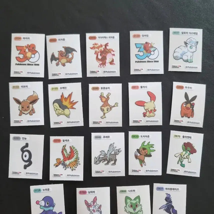 [BUNJANG] Pokemon 30th Anniversary 15-piece Sticker Bundle Set / 포켓몬 30주년 띠부씰 팝니다!!