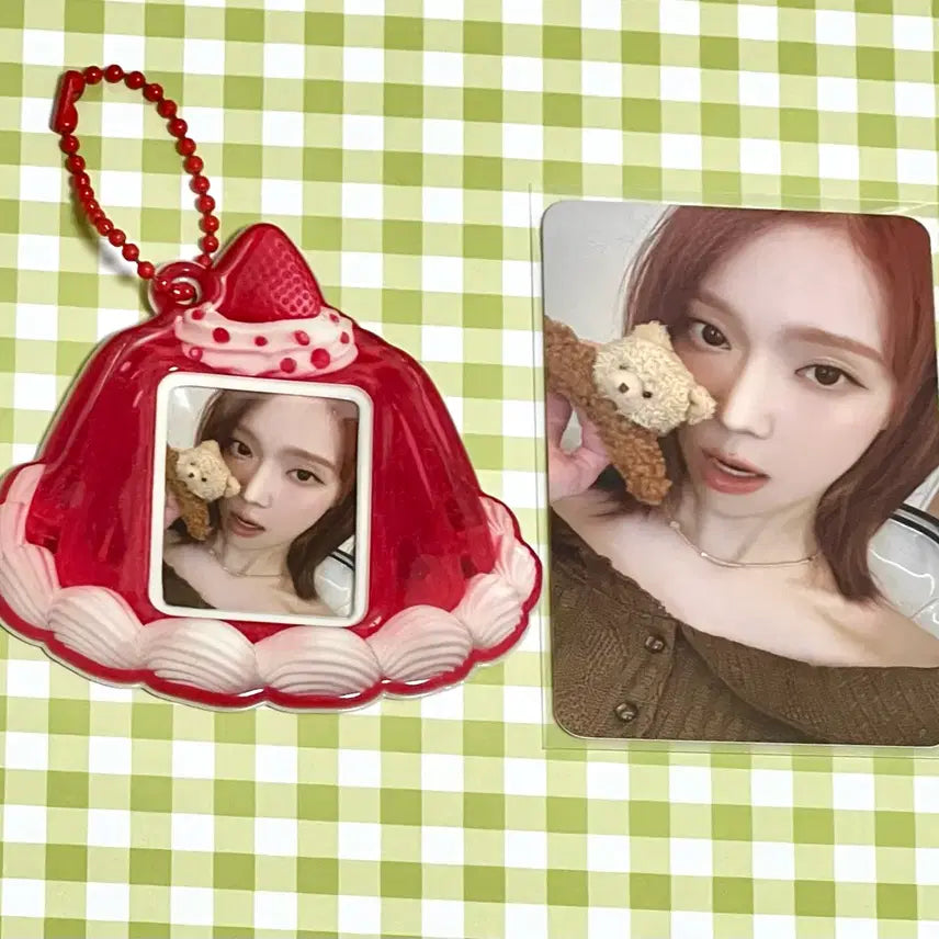 [BUNJANG] Aespa Winter Photocard &amp; Keychain / 에스파윈터포카+키링양도카리나지젤닝닝폴라시그교환분철KMS앨범리치맨레몬에이드티셔츠