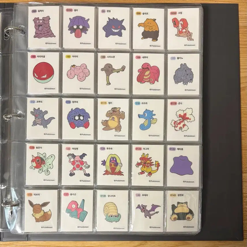 [BUNJANG] Pokemon Stickers (208 pcs) Bundle - Including Mew, Error Phantom, etc. / 포켓몬 띠부씰 208장 일괄 (뮤, 오류 팬텀 등)