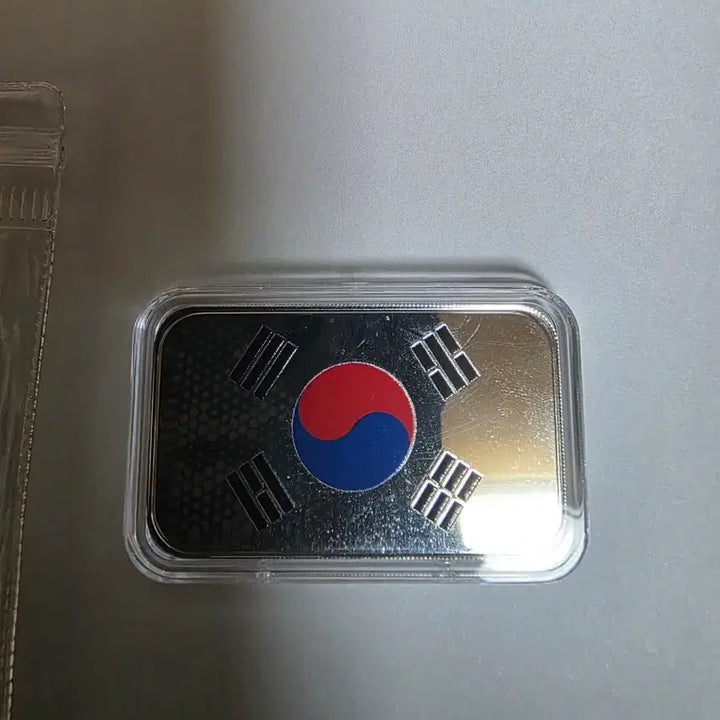 [BUNJANG] Scottsdale Mint Taegukgi 1 oz Silver Coin / 스캇데일 태극기 은화 1온스