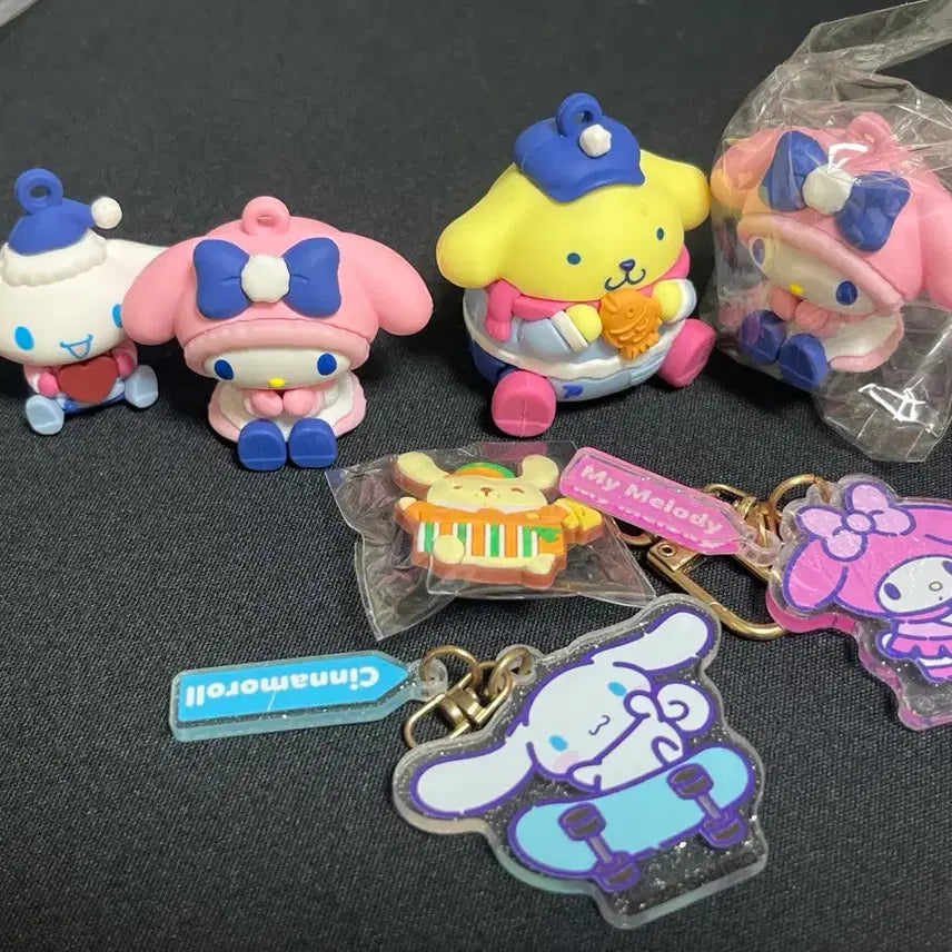 [BUNJANG] Sanrio My Melody &amp; Cinnamoroll Magnet Set / 이디야 산리오 마멜 폼푸, 시나모롤 마그넷 자석,지비츠
