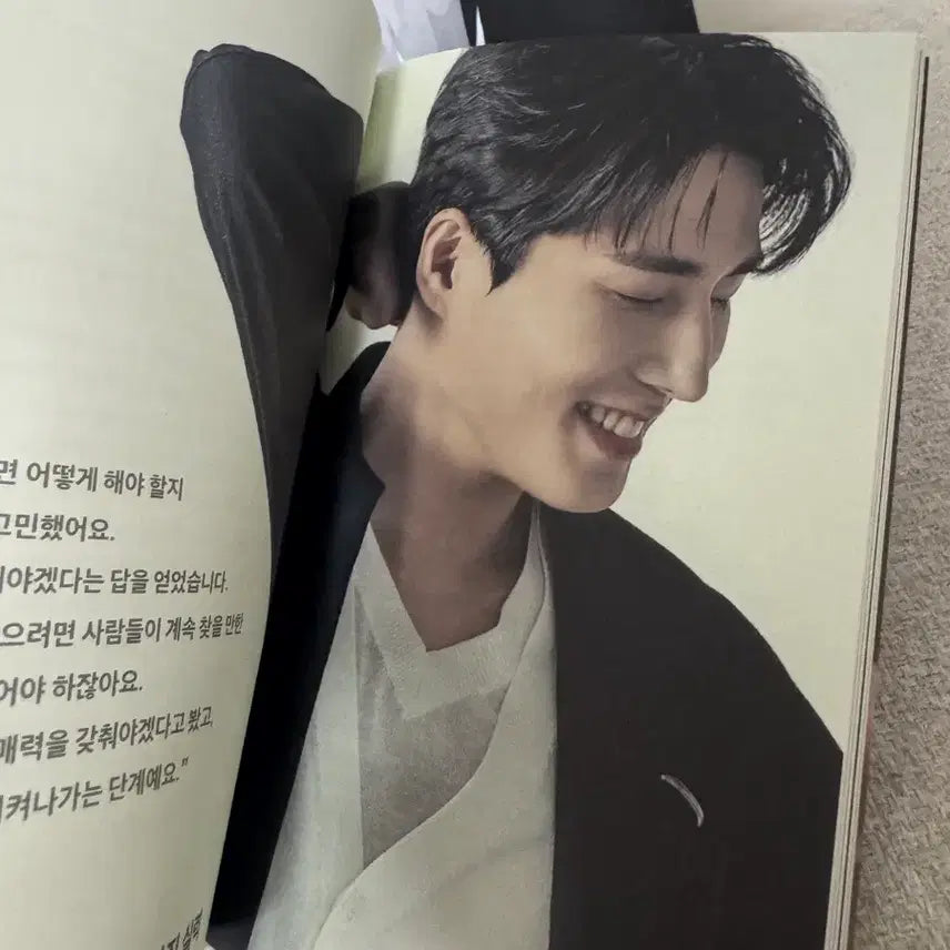 [BUNJANG] Day6 Young K Cosmopolitan + Top Class Magazine Set / 데이식스 코스모폴리탄 + 탑클래스 / 영케이