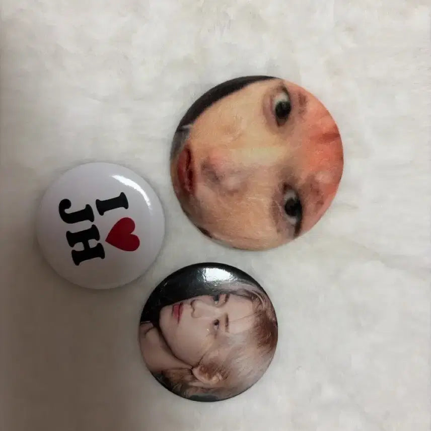 [BUNJANG] BOYNEXTDOOR Badge Set (3 Types) / 보넥도 뱃지 3종