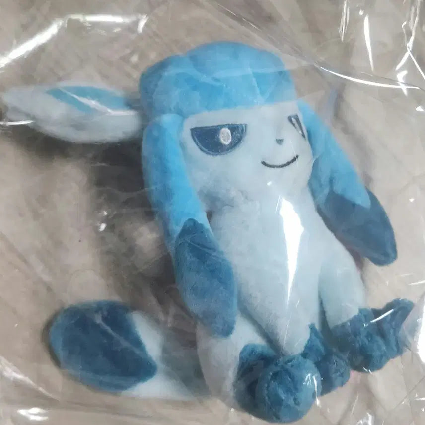[BUNJANG] Pokemon Fit Glaceon Plush / 포켓몬 fit 인형  글레이시아 판매