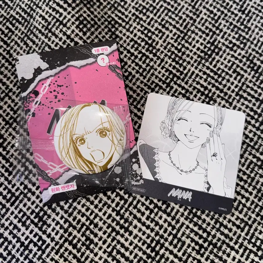 [BUNJANG] Nana Komatsu NANA Cafe Coaster &amp; Badge Bundle Set / 고마츠 나나 하치 코스터 , 뱃지 일괄 판매 NANA 투니크 나나 카페 야자와아이